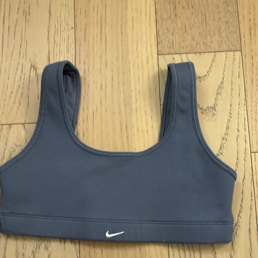 Nike Ribbed Sports Bra